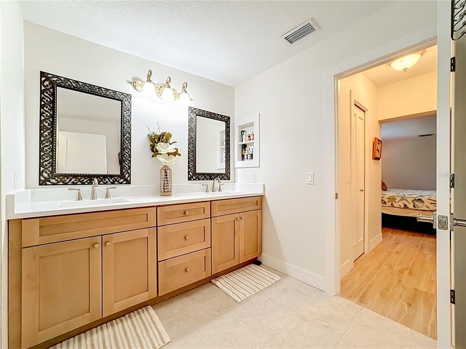 For Sale: $1,485,000 (3 beds, 2 baths, 1829 Square Feet)