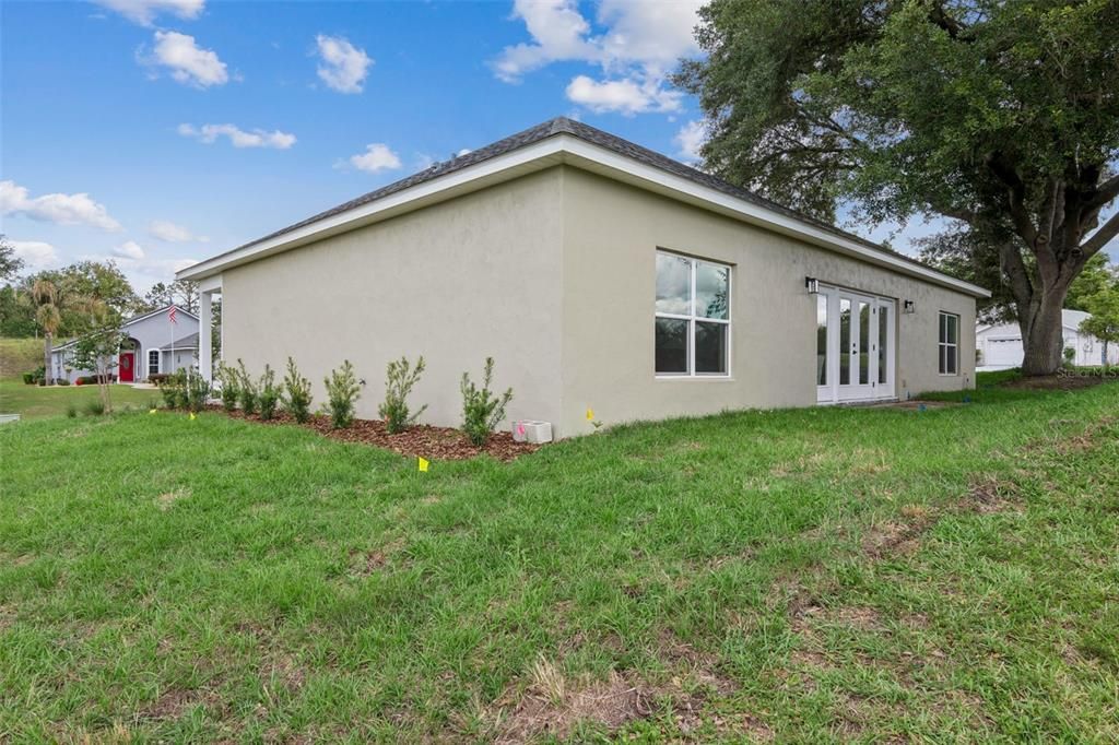 For Sale: $394,900 (3 beds, 2 baths, 1800 Square Feet)