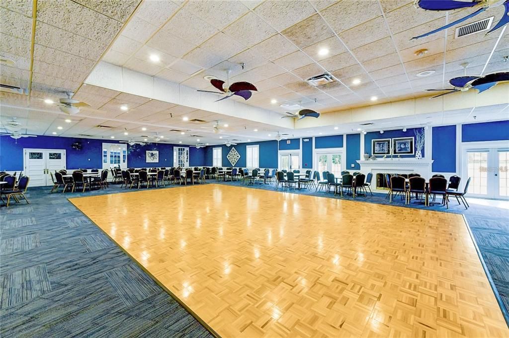 На продажу: $328,000 (2 спален, 2 ванн, 1314 Квадратных фут)