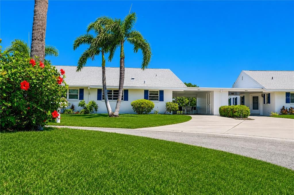 На продажу: $328,000 (2 спален, 2 ванн, 1314 Квадратных фут)
