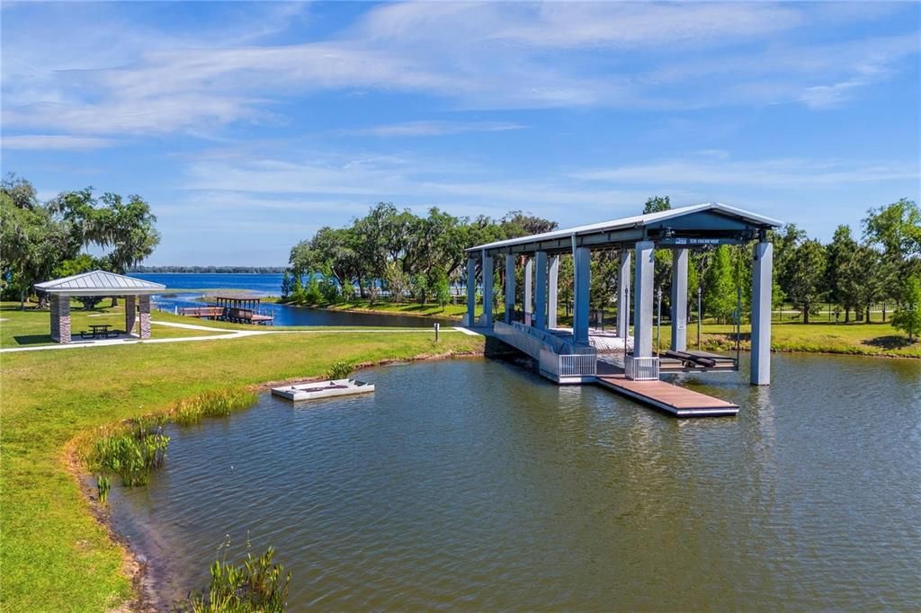 Active With Contract: $2,750 (4 beds, 2 baths, 2921 Square Feet)