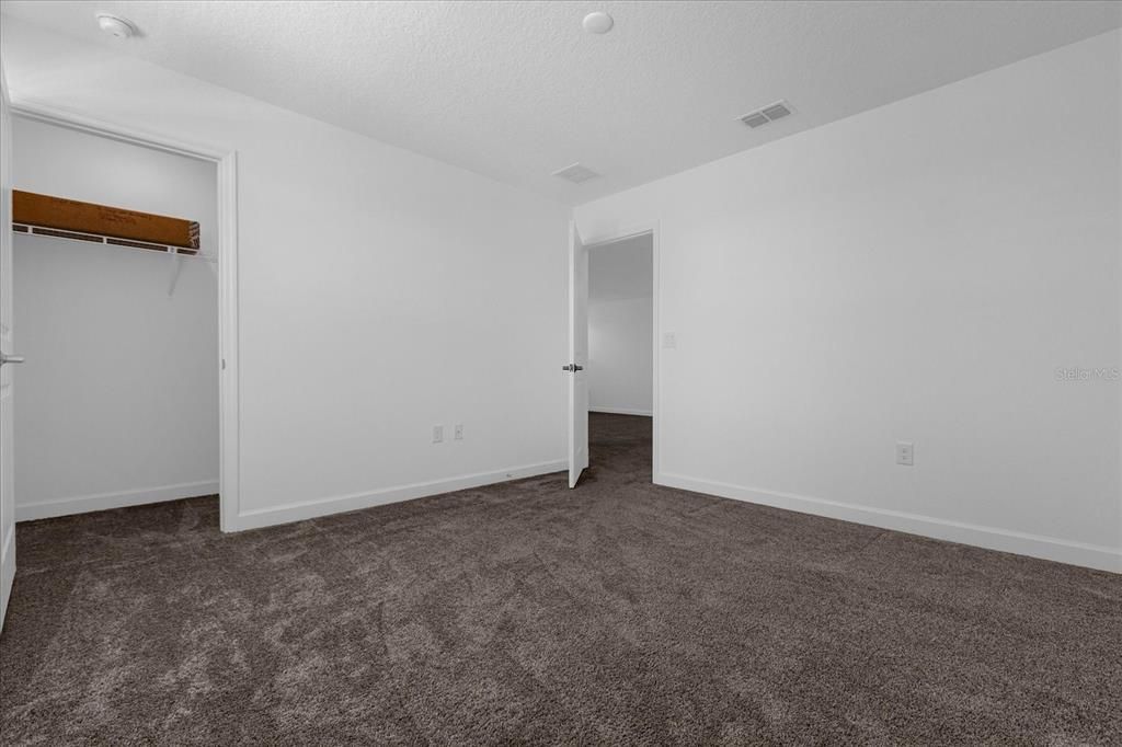 Active With Contract: $2,750 (4 beds, 2 baths, 2921 Square Feet)