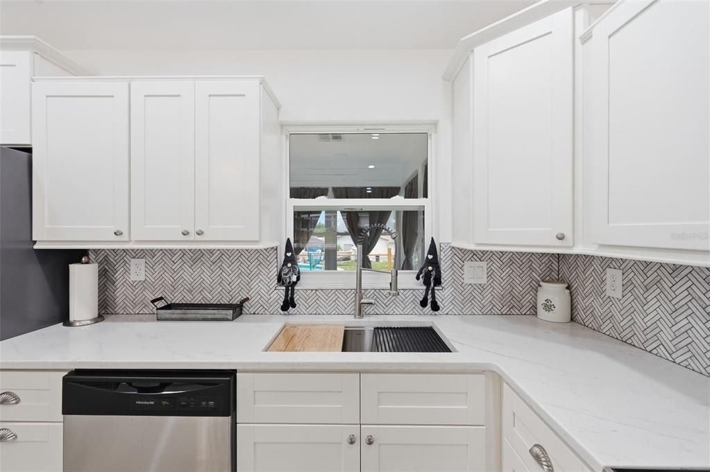 En Venta: $460,000 (3 camas, 2 baños, 1600 Pies cuadrados)