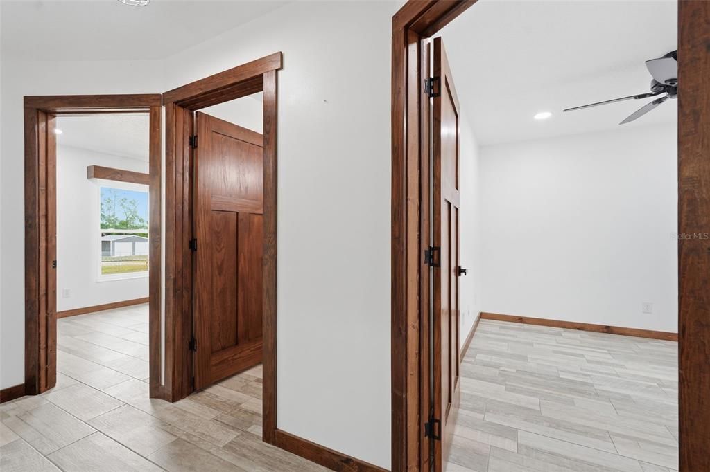 En Venta: $460,000 (3 camas, 2 baños, 1600 Pies cuadrados)