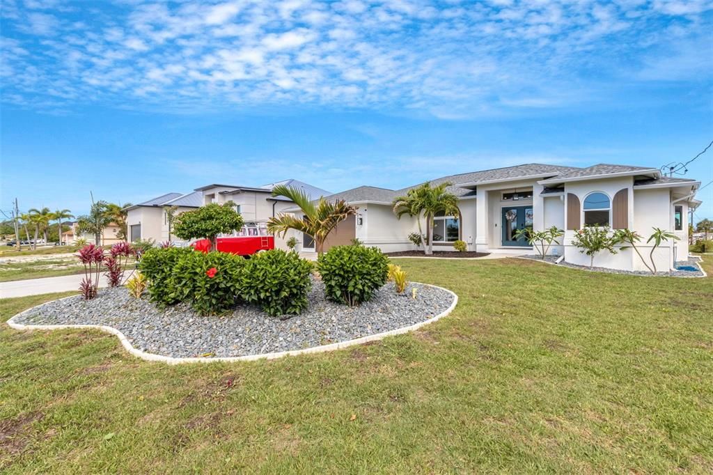 На продажу: $699,000 (3 спален, 2 ванн, 1815 Квадратных фут)