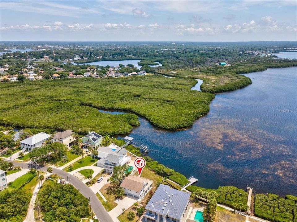 На продажу: $995,000 (2 спален, 3 ванн, 1440 Квадратных фут)