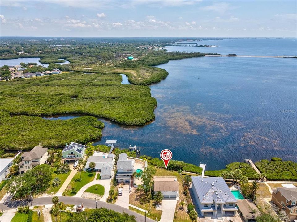 На продажу: $995,000 (2 спален, 3 ванн, 1440 Квадратных фут)