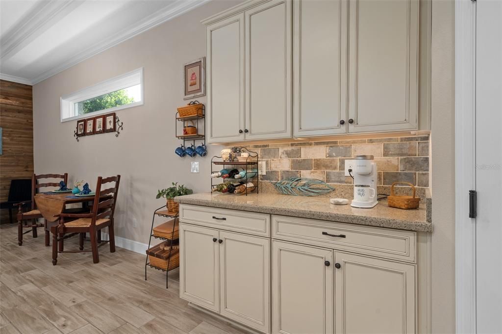 For Sale: $510,000 (2 beds, 2 baths, 1878 Square Feet)