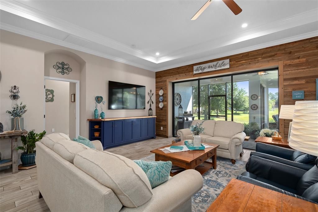 For Sale: $510,000 (2 beds, 2 baths, 1878 Square Feet)