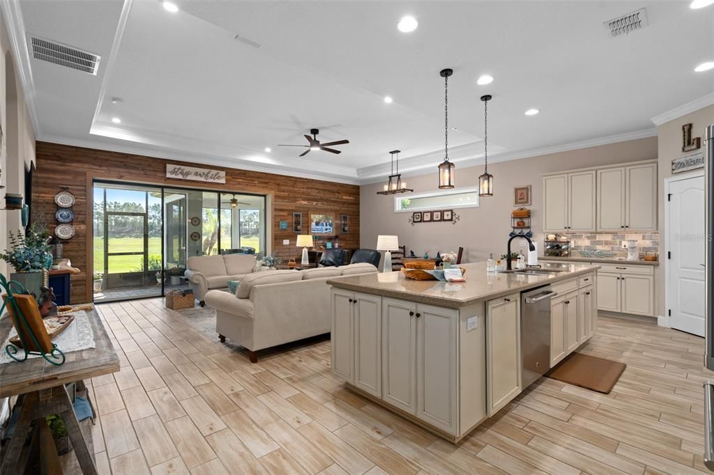 For Sale: $510,000 (2 beds, 2 baths, 1878 Square Feet)