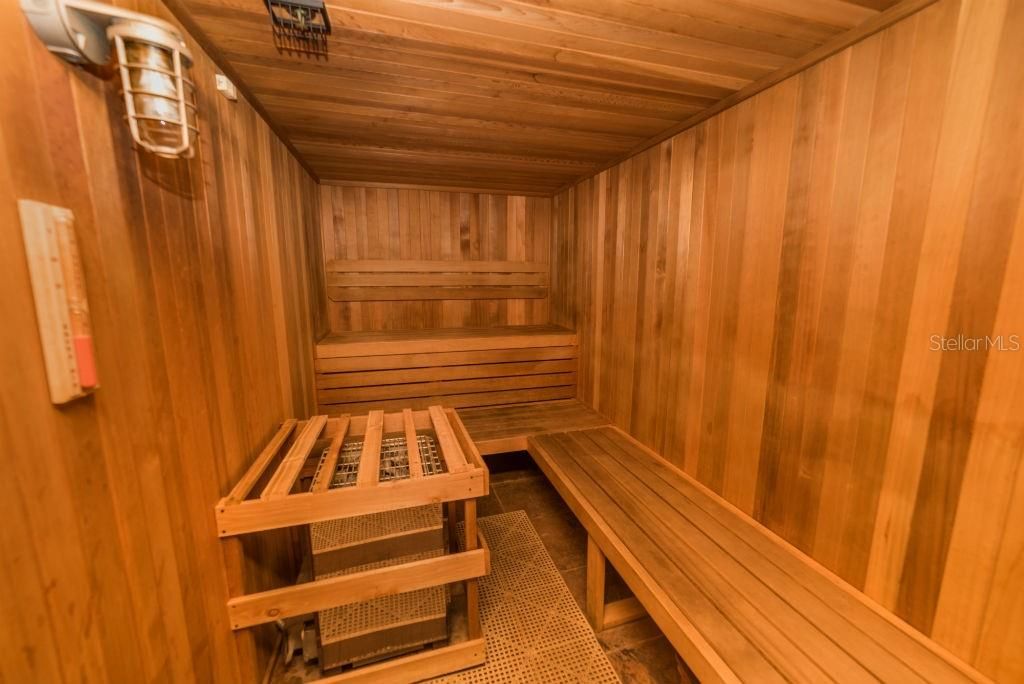 En Venta: $525,000 (6 camas, 5 baños, 2834 Pies cuadrados)