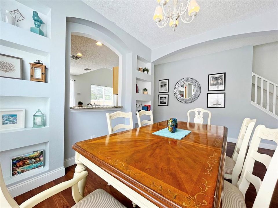 En Venta: $525,000 (6 camas, 5 baños, 2834 Pies cuadrados)