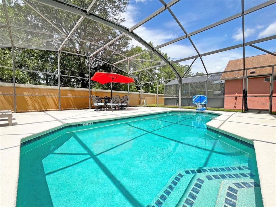 En Venta: $525,000 (6 camas, 5 baños, 2834 Pies cuadrados)