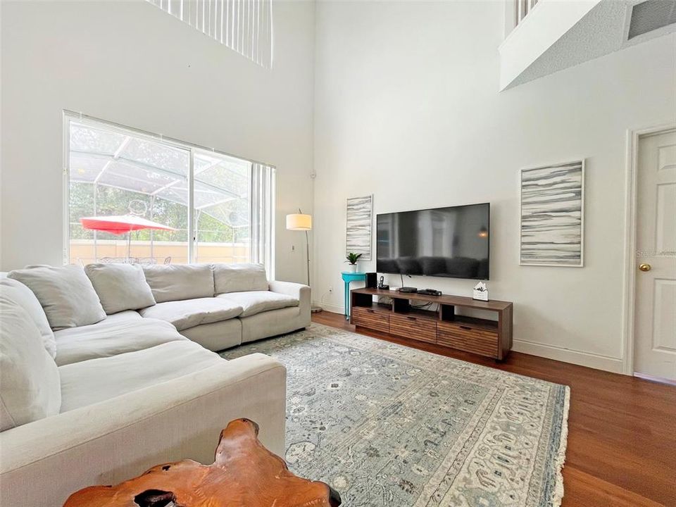 En Venta: $525,000 (6 camas, 5 baños, 2834 Pies cuadrados)