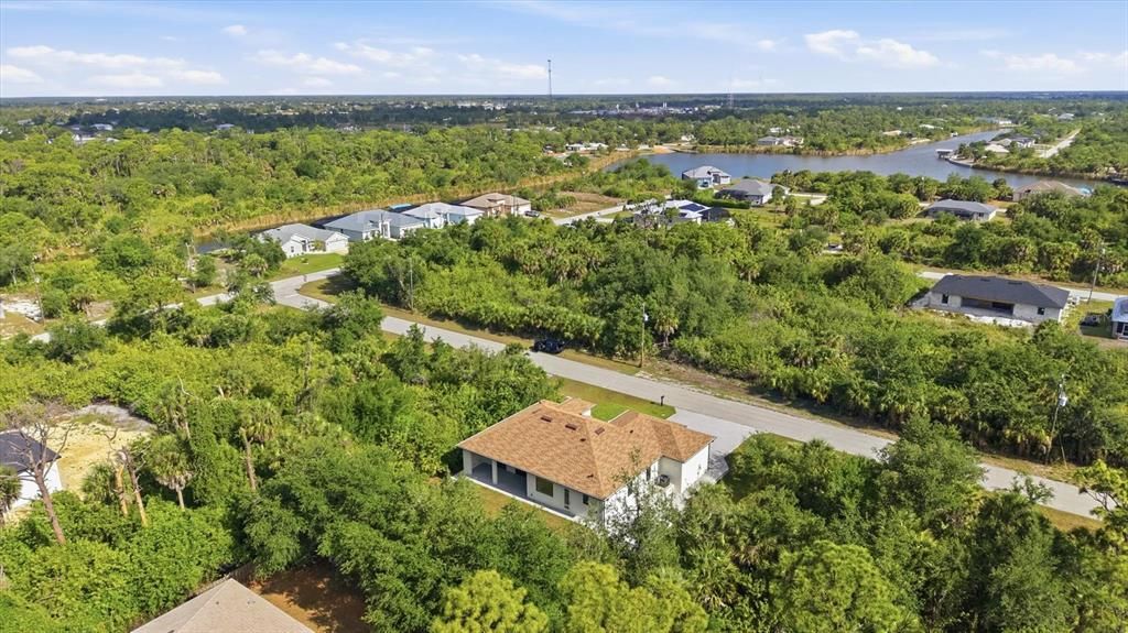 Active With Contract: $435,000 (3 beds, 2 baths, 1890 Square Feet)