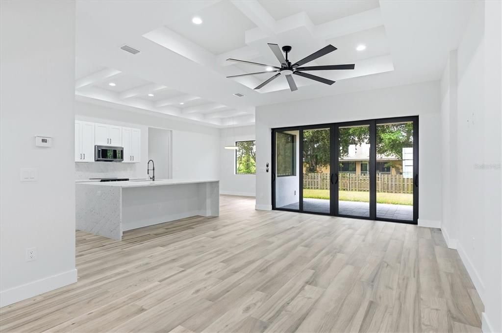 Active With Contract: $435,000 (3 beds, 2 baths, 1890 Square Feet)