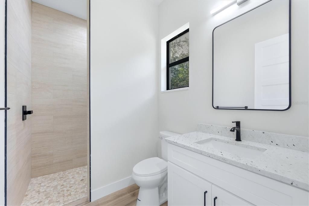 Active With Contract: $435,000 (3 beds, 2 baths, 1890 Square Feet)