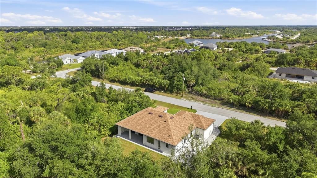 Active With Contract: $435,000 (3 beds, 2 baths, 1890 Square Feet)