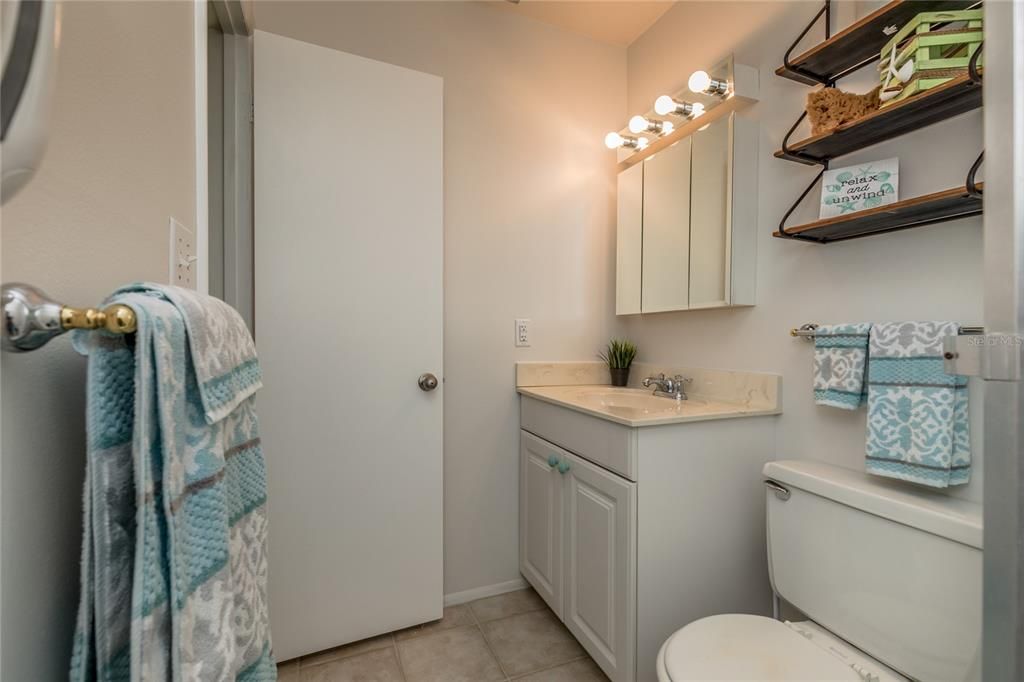 For Rent: $1,550 (1 beds, 1 baths, 750 Square Feet)