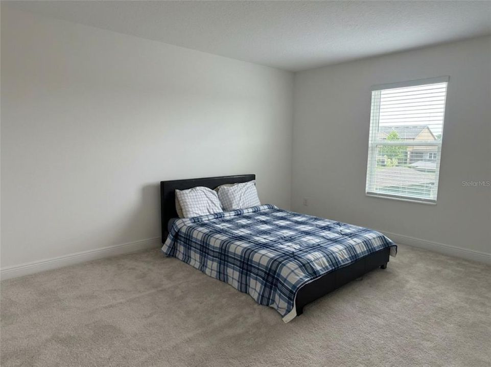 En Venta: $799,990 (5 camas, 4 baños, 4384 Pies cuadrados)