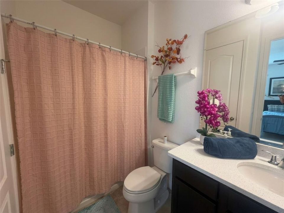 En Venta: $799,990 (5 camas, 4 baños, 4384 Pies cuadrados)