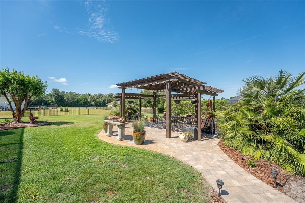 For Sale: $849,900 (3 beds, 2 baths, 2427 Square Feet)