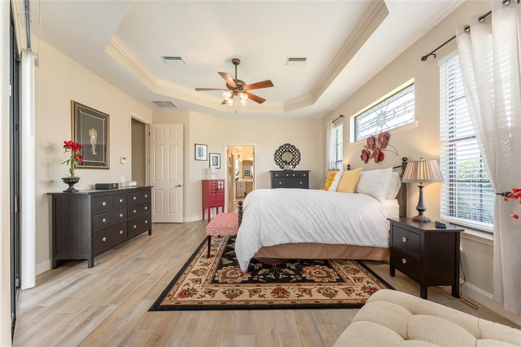 For Sale: $849,900 (3 beds, 2 baths, 2427 Square Feet)
