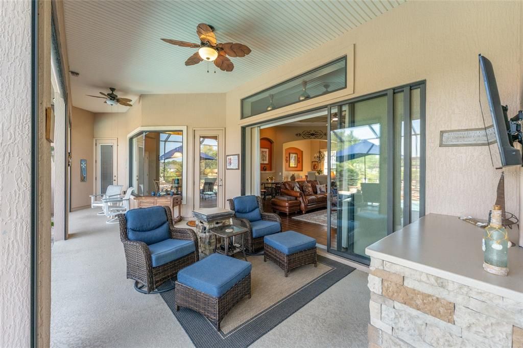 For Sale: $849,900 (3 beds, 2 baths, 2427 Square Feet)
