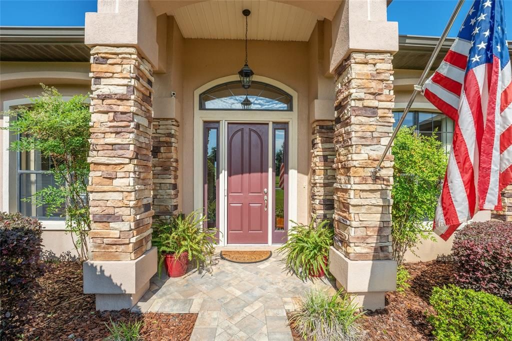 For Sale: $849,900 (3 beds, 2 baths, 2427 Square Feet)