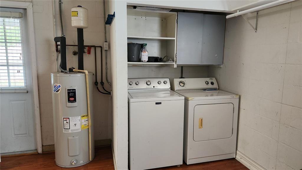 В аренду: $1,600 (2 спален, 1 ванн, 1119 Квадратных фут)