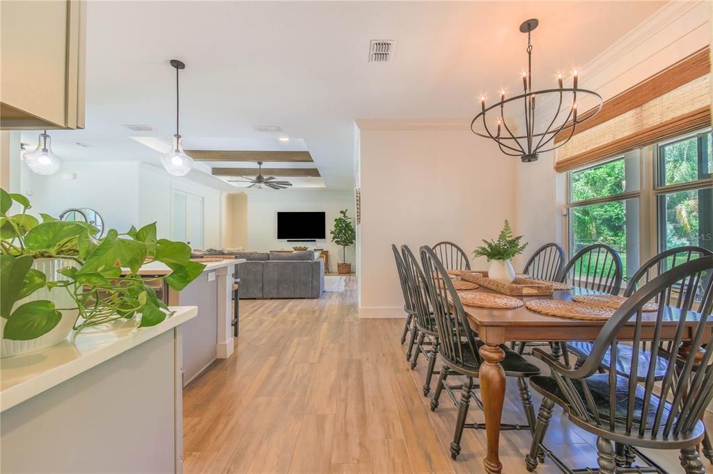 For Sale: $579,900 (4 beds, 2 baths, 2386 Square Feet)