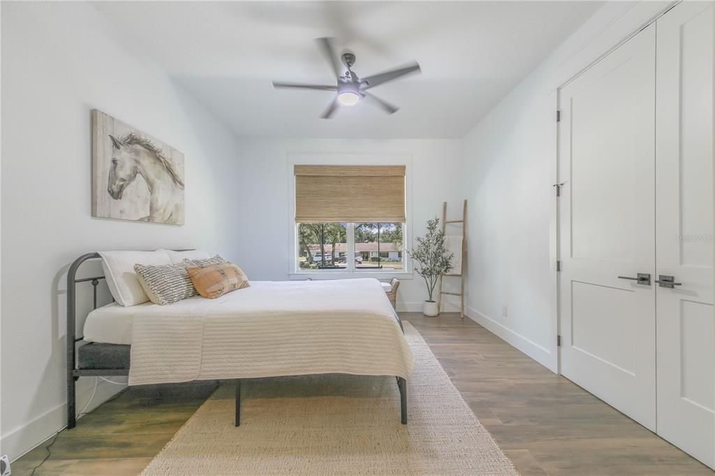For Sale: $579,900 (4 beds, 2 baths, 2386 Square Feet)