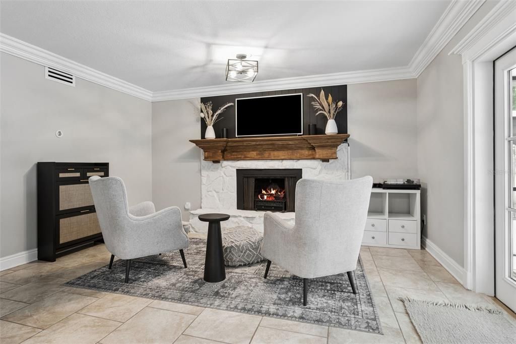Active With Contract: $495,000 (4 beds, 2 baths, 1793 Square Feet)