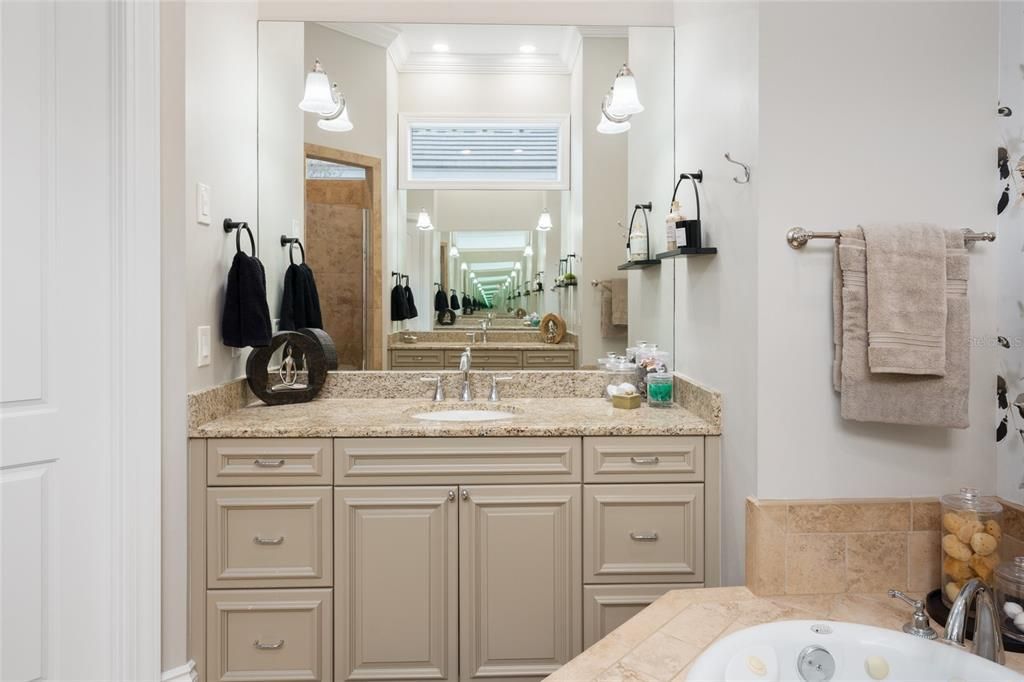 For Sale: $1,750,000 (3 beds, 3 baths, 1717 Square Feet)