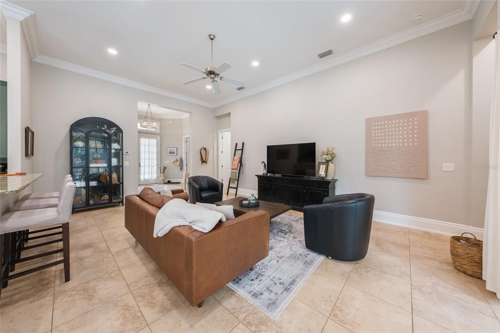 For Sale: $1,750,000 (3 beds, 3 baths, 1717 Square Feet)