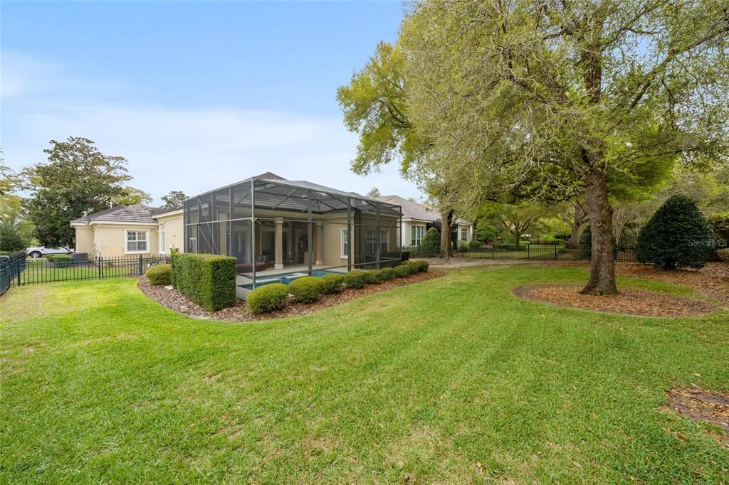 For Sale: $1,750,000 (3 beds, 3 baths, 1717 Square Feet)
