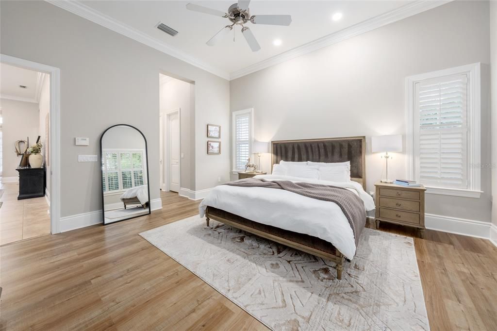For Sale: $1,750,000 (3 beds, 3 baths, 1717 Square Feet)