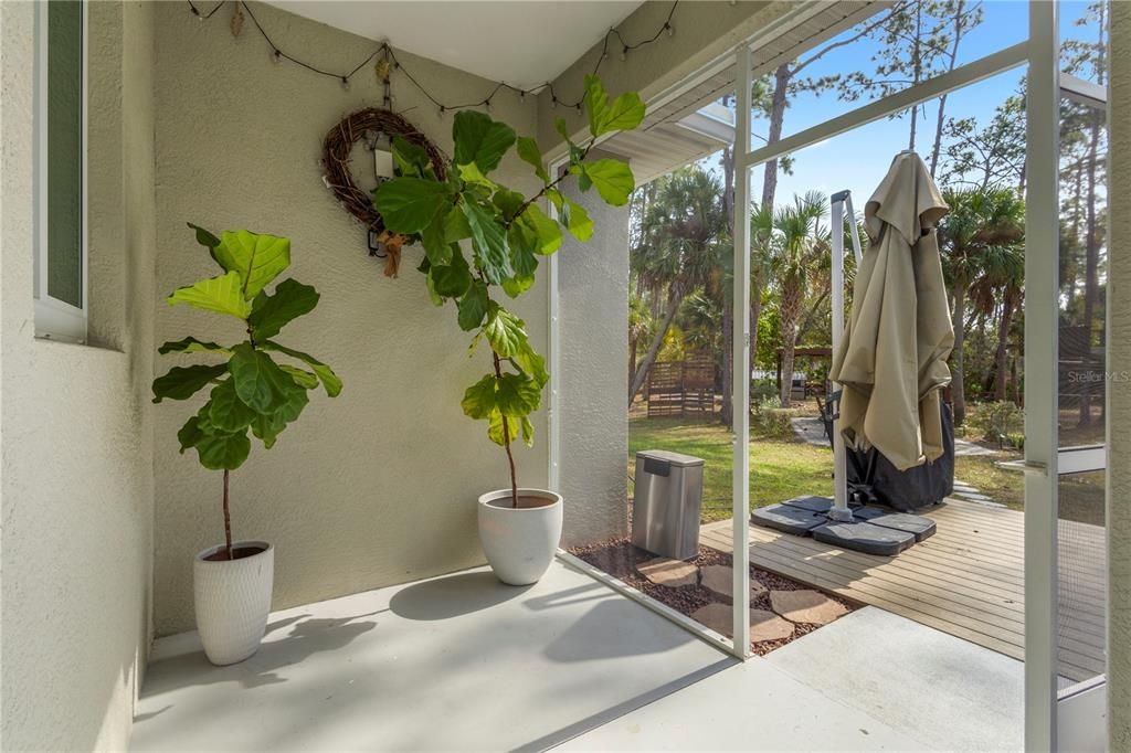 Activo con contrato: $389,000 (3 camas, 2 baños, 1555 Pies cuadrados)