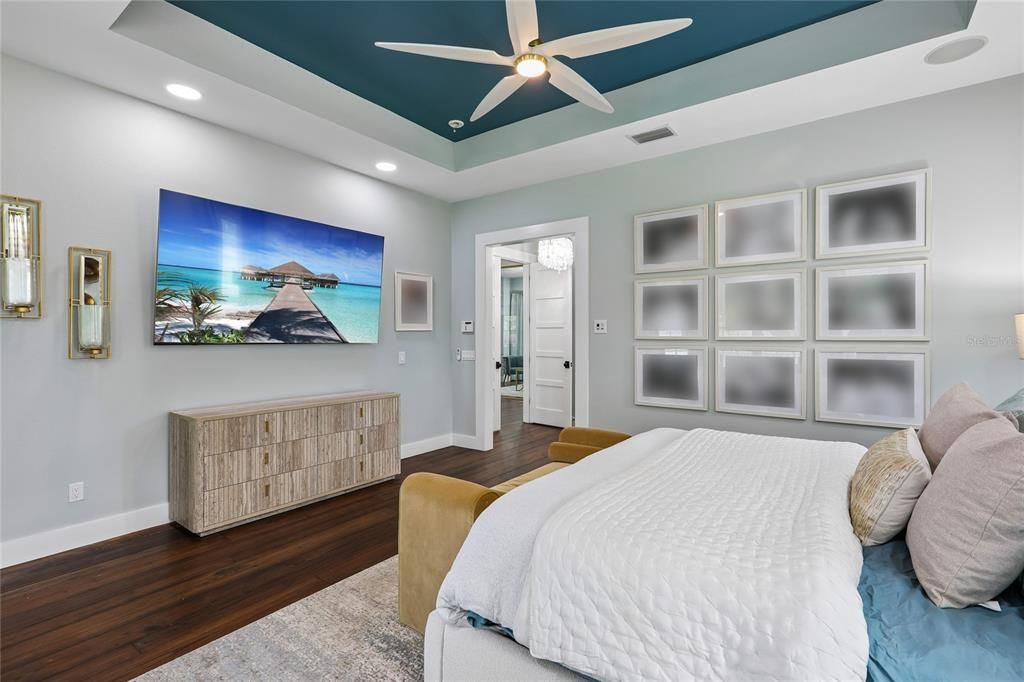 Activo con contrato: $2,599,000 (7 camas, 6 baños, 8047 Pies cuadrados)