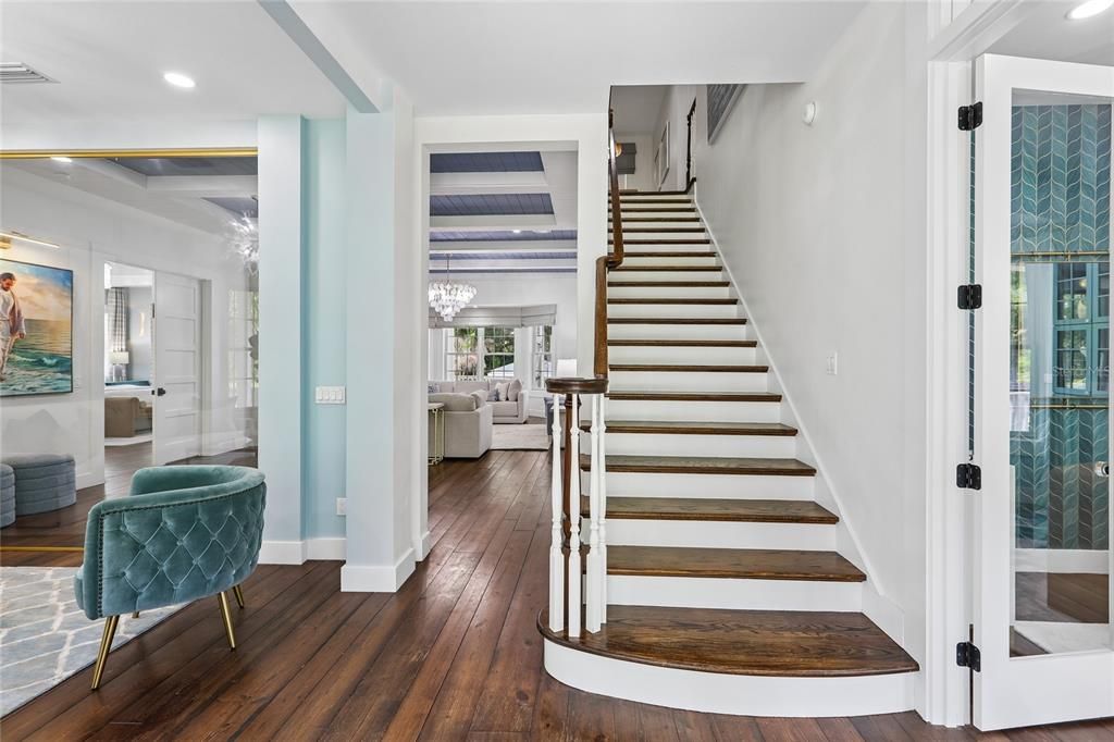 Activo con contrato: $2,599,000 (7 camas, 6 baños, 8047 Pies cuadrados)