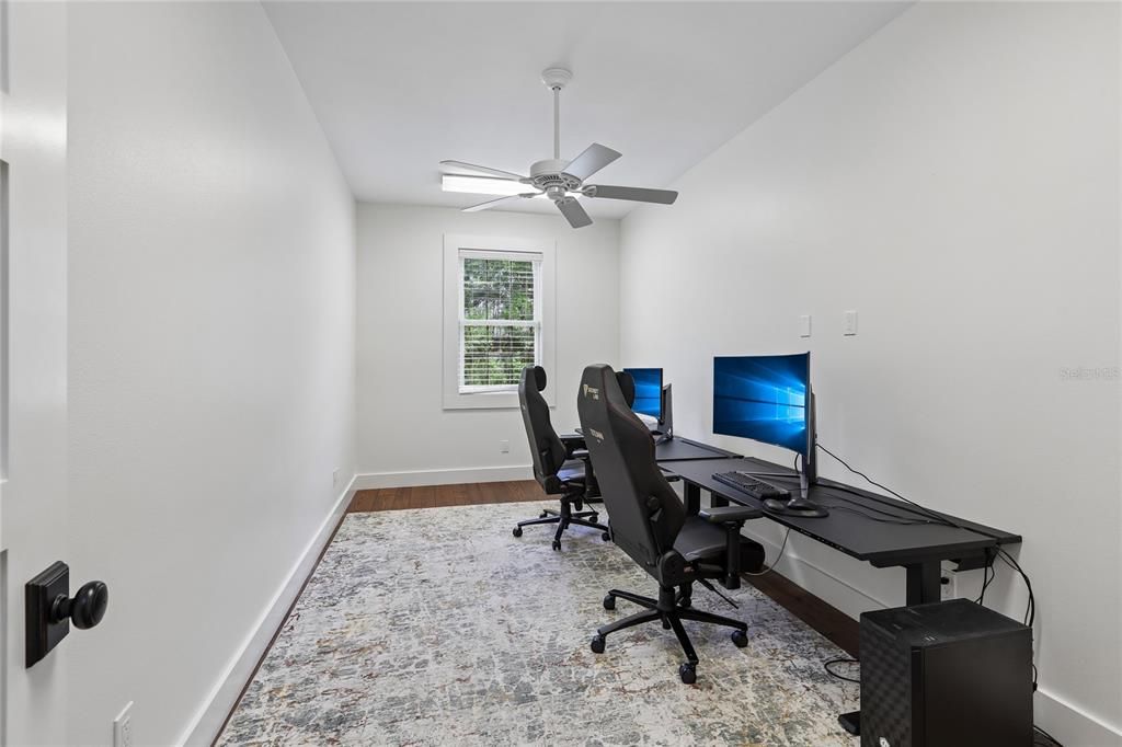 Activo con contrato: $2,599,000 (7 camas, 6 baños, 8047 Pies cuadrados)