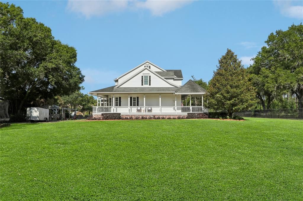 Activo con contrato: $2,599,000 (7 camas, 6 baños, 8047 Pies cuadrados)