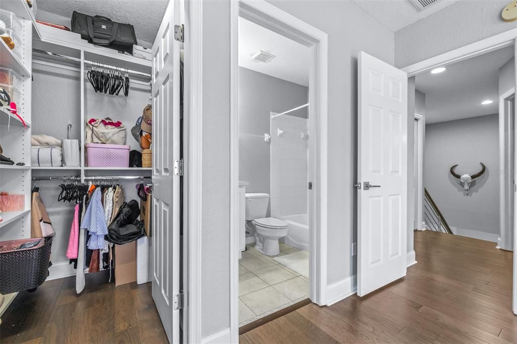 For Sale: $649,000 (3 beds, 3 baths, 1930 Square Feet)