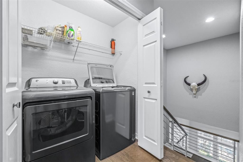 For Sale: $649,000 (3 beds, 3 baths, 1930 Square Feet)