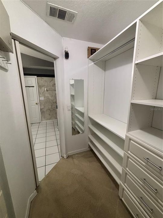 На продажу: $415,000 (3 спален, 2 ванн, 1519 Квадратных фут)