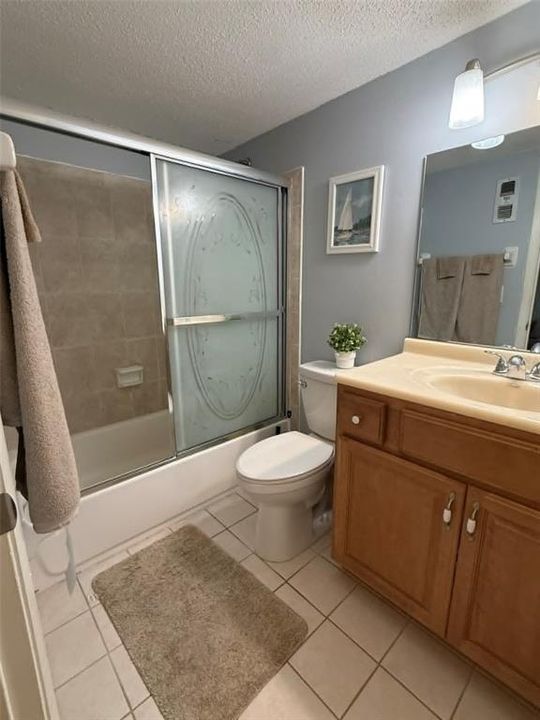 For Sale: $265,000 (2 beds, 2 baths, 1004 Square Feet)