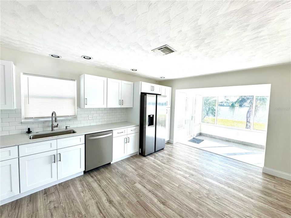 En Renta: $3,895 (2 camas, 2 baños, 1189 Pies cuadrados)