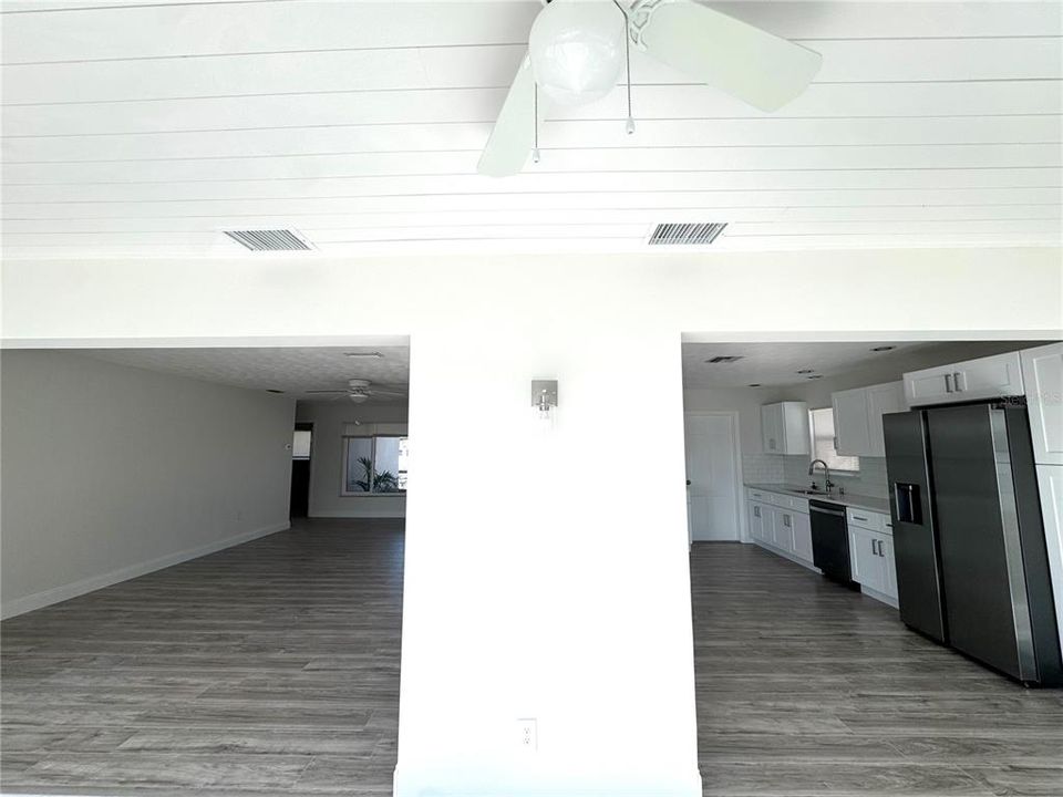 En Renta: $3,895 (2 camas, 2 baños, 1189 Pies cuadrados)