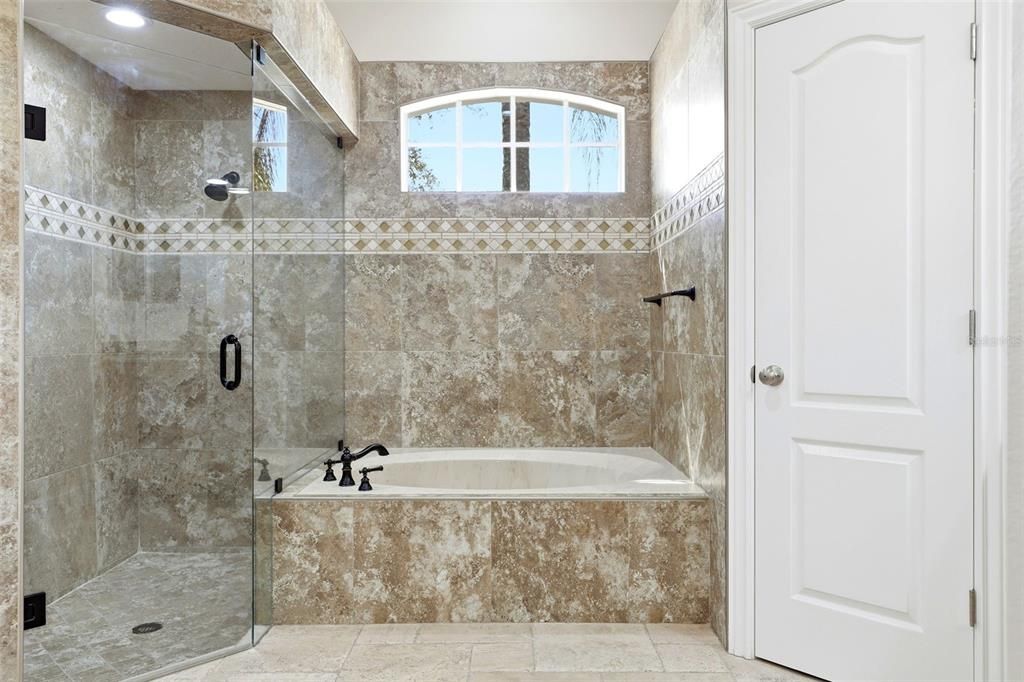На продажу: $699,900 (5 спален, 3 ванн, 2934 Квадратных фут)