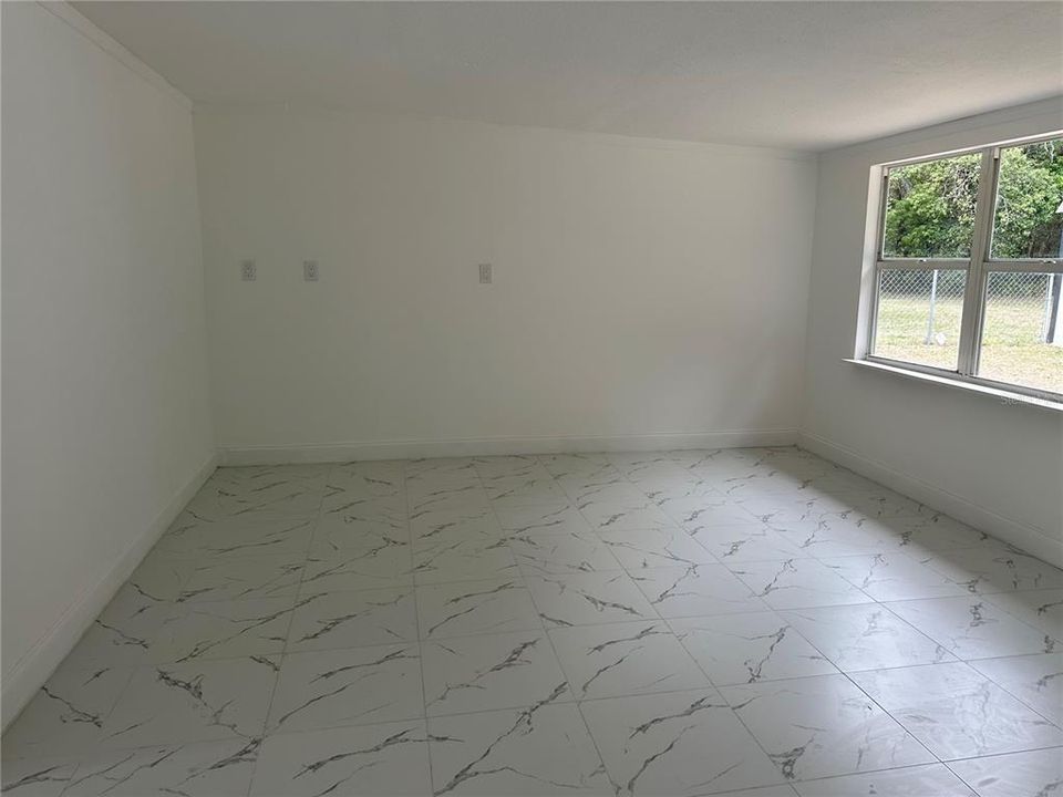 En Venta: $229,990 (3 camas, 2 baños, 1170 Pies cuadrados)
